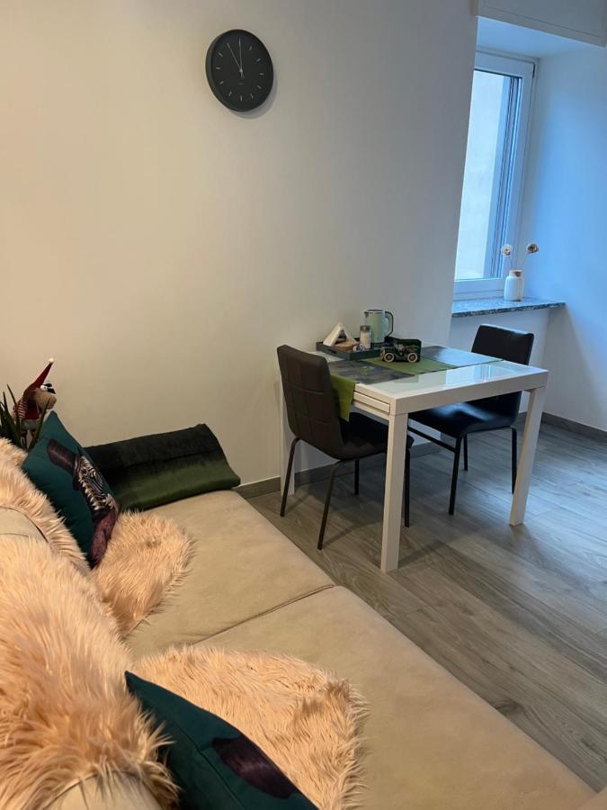 Apartment Time To Escape 2 *